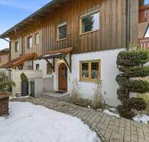 Wohnglück in TOP-Lage von Grafing. Exklusive und große Doppelhaushälfte mit gehobener Ausstattung. - Grafing bei München