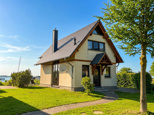 Außenansicht - 3 Zimmer Mehrfamilienhaus, Wohnhaus zum Kaufen in Neuenkirchen