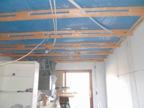 die Decke wurde schon entfernt - 