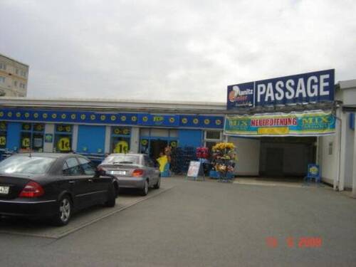 Eingang Passage - *** Ladenfläche im Eingangsbereich EKZ Neuplanitz ***
