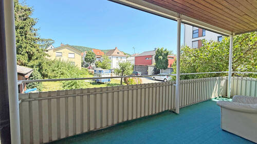 Balkon - 1 Zimmer Mehrfamilienhaus, Wohnhaus zum Kaufen in Pfullingen