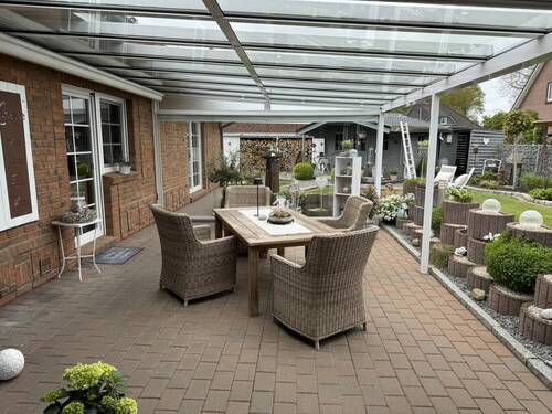 überdachte Terrasse - 