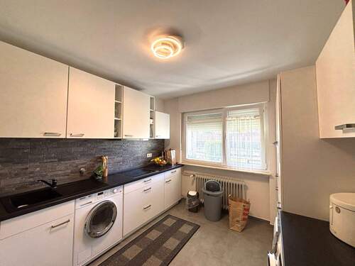 tempImage2TyJ9K.jpg - 