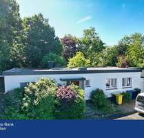 Charmanter Bungalow in Toplage von Meerbusch - viel Raum für Ihre