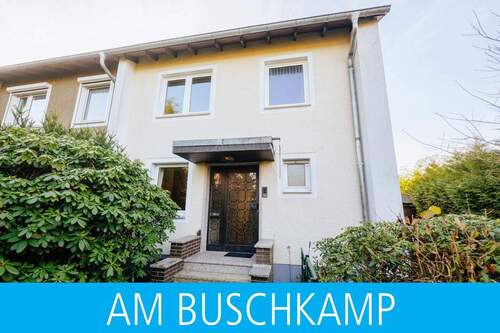 Ansicht - Das hat Potenzial! Stark renovierungsbedürftiges Reihenendhaus mit Garage