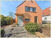 Außenaufnahme - Modernes und lichtdurchflutetes Einfamilienhaus auf sonnigem Grundstück...