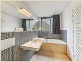 Hauptbad (OG) - 