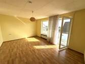 Schlafzimmer mit Ausgang zum Balkon - 
