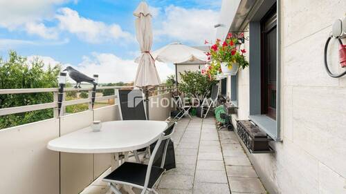Balkon 1 - 3 Zimmer Etagenwohnung zum Kaufen in Bergheim