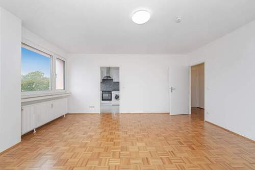 Wohnen / Schlafen - 1 Zimmer Etagenwohnung in München