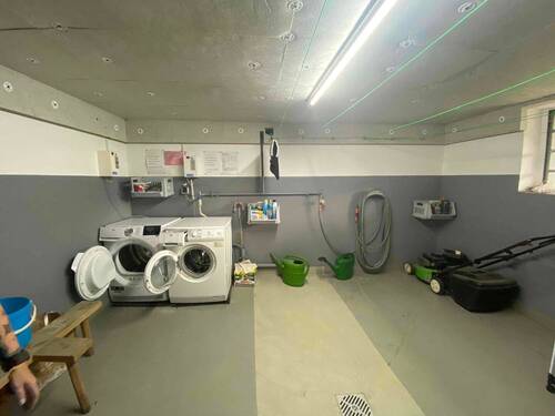 Gemeinschaftlicher Waschraum - 