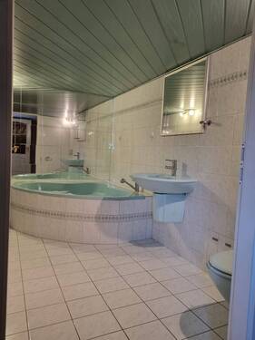 Martensdorf EG Bad 2.jpg - 