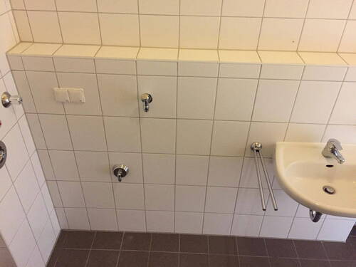 Bad Waschmaschine Trockner - 