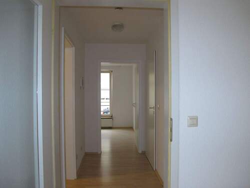 Flur - 2 Zimmer Etagenwohnung zum Kaufen in Hechingen