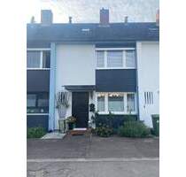 Reizendes Reihenmittelhaus in begehrter Wohnlage, Regensburg-Konradsiedlung
