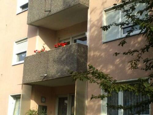 Balkon - 2 Zimmer Etagenwohnung in Bergheim