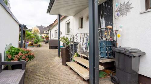 Eingang - Reihenendhaus mit 109,80 m&sup2; in Nürnberg zum Kaufen