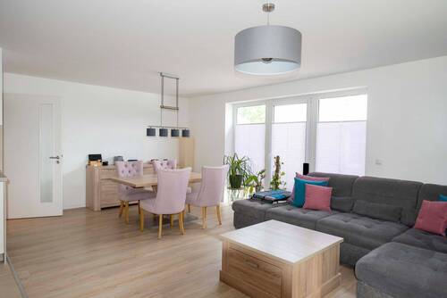 Wohn-und Eßzimmer2 - 4 Zimmer Etagenwohnung zur Miete in Salzhausen