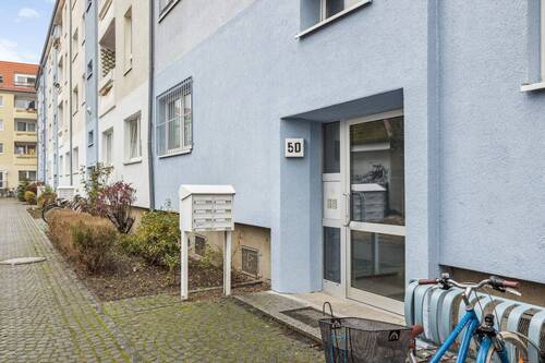 Zugang Haus 5D - 