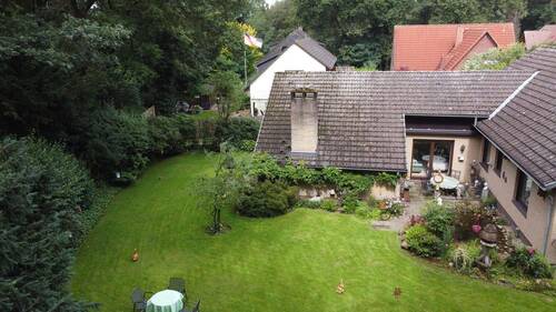 Bild 2 - 6 Zimmer Einfamilienhaus zum Kaufen in Hude