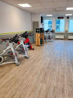 Übungsraum - Halle zum Kaufen in Dresden