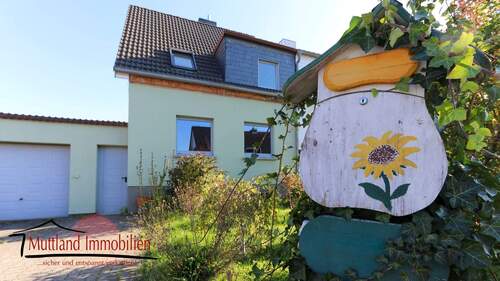 Frontansicht - Zuhause mit Herz - charmante DHH in der Tribseer Siedlung