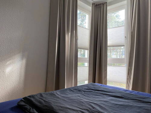 Schlafzimmer mit Doppelbett - 