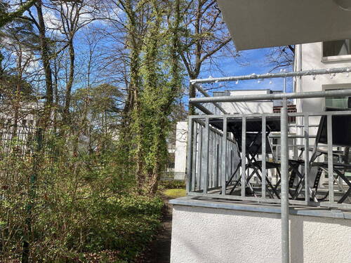 Balkon-Außenaufnahme 1 - 