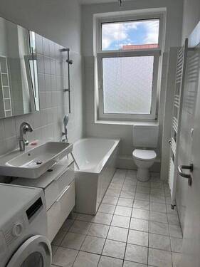 Wad/WC mit Waschmaschine - 