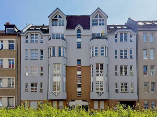 Außenansicht - Berliner Investment - 241.800,00 EUR Kaufpreis, ca.  75,70 m² Wohnfläche
