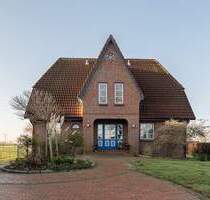 Geräumiges Friesenhaus mit reichlich Grünland! - Stade Bützfleth