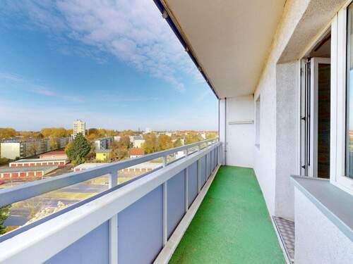 Titelbild - Helle Wohnung mit Westbalkon und Potenzial - ruhig gelegen in Berlin-Johannisthal