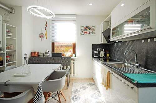 Küche mit Essbereich - 