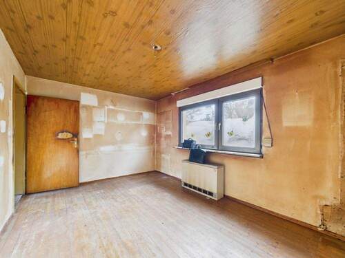 Wohnzimmer, EG - Einfamilienhaus mit 110,60 m&sup2; in Schefflenz / Oberschefflenz zum Kaufen