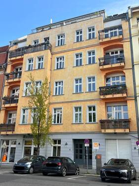 Hausansicht - vermietete 2 Zimmer-Wohnung im Bötzowviertel