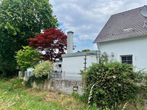 Hausansicht von hinten zum Garten - 