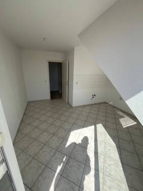 Küche. - 3 Zimmer Etagenwohnung zur Miete in Chemnitz