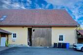 Stallung und Scheune - 6 Zimmer Bauernhaus, Landhaus in Lichtenau