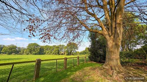 [KI-optimiertes Foto] Unverbaute Feldrandlage - Grundstück in Hamburg