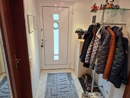 Eingangsbereich - 4 Zimmer Doppelhaushälfte in Neu Wulmstorf