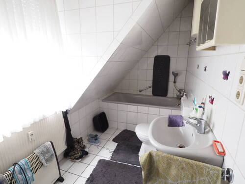 Badezimmer 2. OG - 