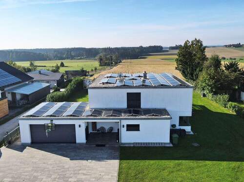 Vorderansicht - Einfamilienhaus mit 230,00 m² in Adlkofen / Pattendorf zum Kaufen