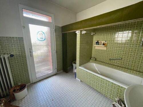 Badezimmer im Erdgeschoss - 