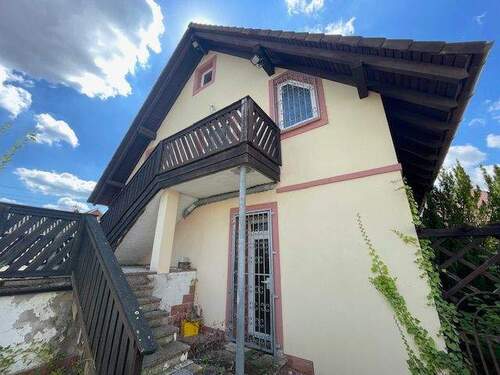 Zugang zur Wohnung im Dachgeschoss - 