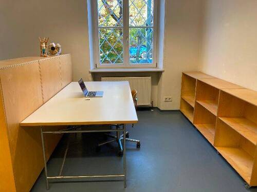 Schreibtischplätze 1 - Kreativer Schreibtischplatz in München - flexibel, ab sofort verfügbar