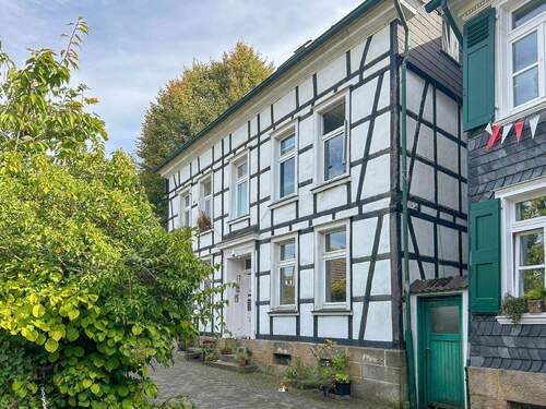 Hausansicht - Investition mit Altstadtflair - vermietete Eigentumswohnung im Denkmalhaus in Schwelm