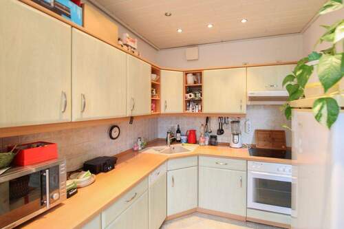 04. Einbauküche (inklusive) - Etagenwohnung mit 48,10 m² in Berlin zum Kaufen