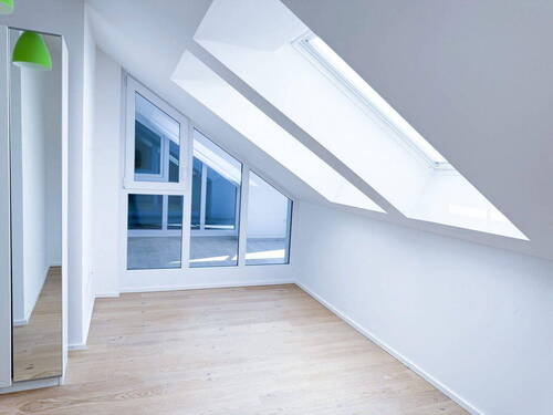 Kind 1 - Blick Loggia - 