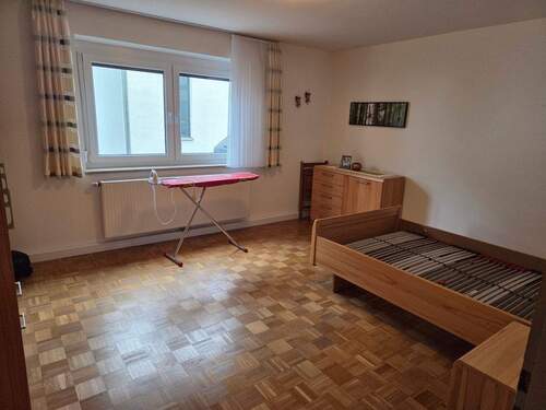Schlafzimmer (EG) - 