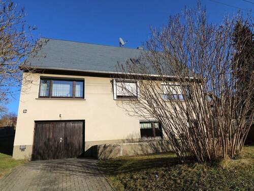 Ansicht Süd - 9 Zimmer Einfamilienhaus in Crostau